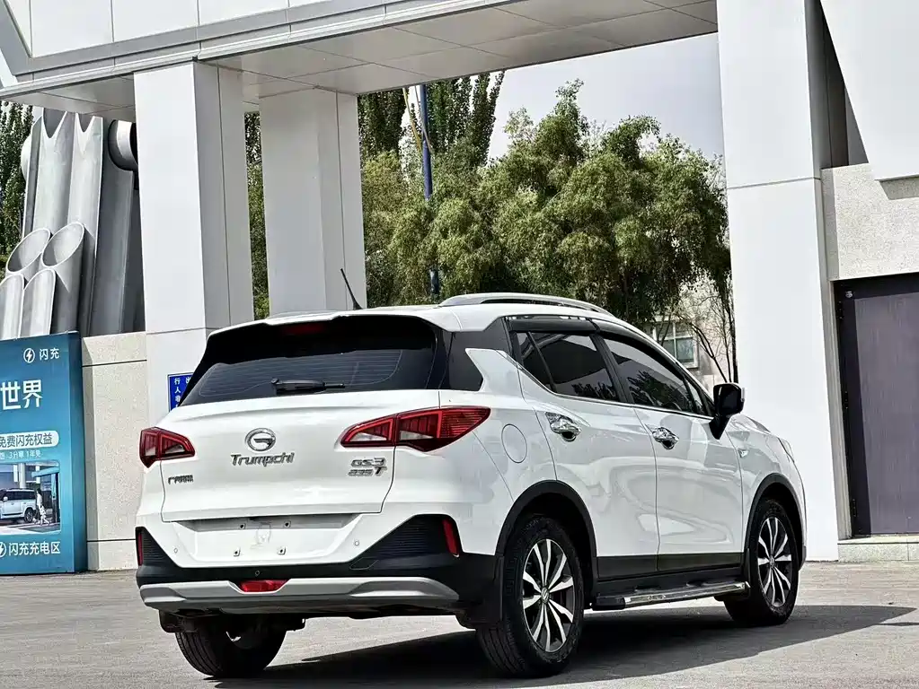 GAC Motor Trumpchi GS3 2021 — фото 7