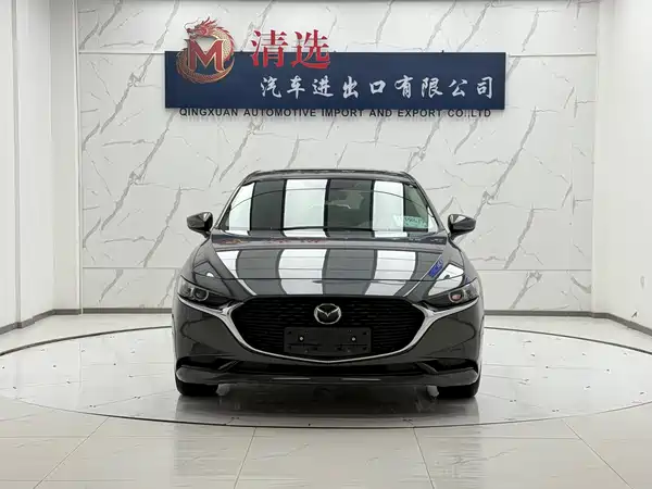 Mazda 3 Axela 2021