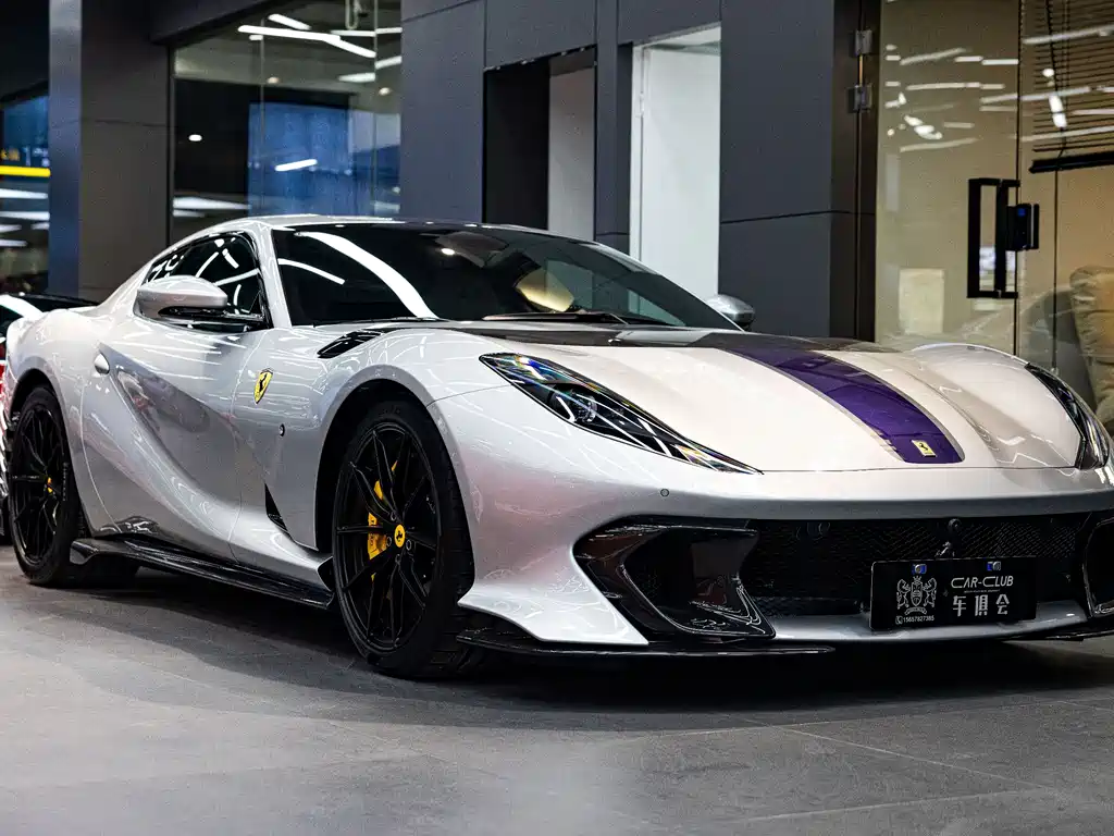 Ferrari 812 2024 — фото 1