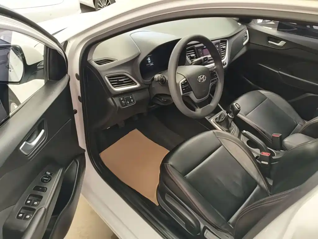Hyundai Verna 2021 — фото 16