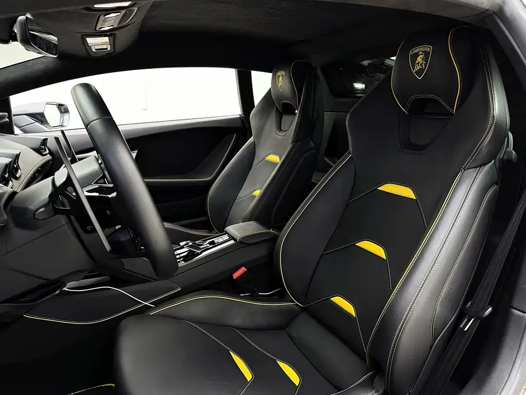 Lamborghini Huracán 2021 — фото 11