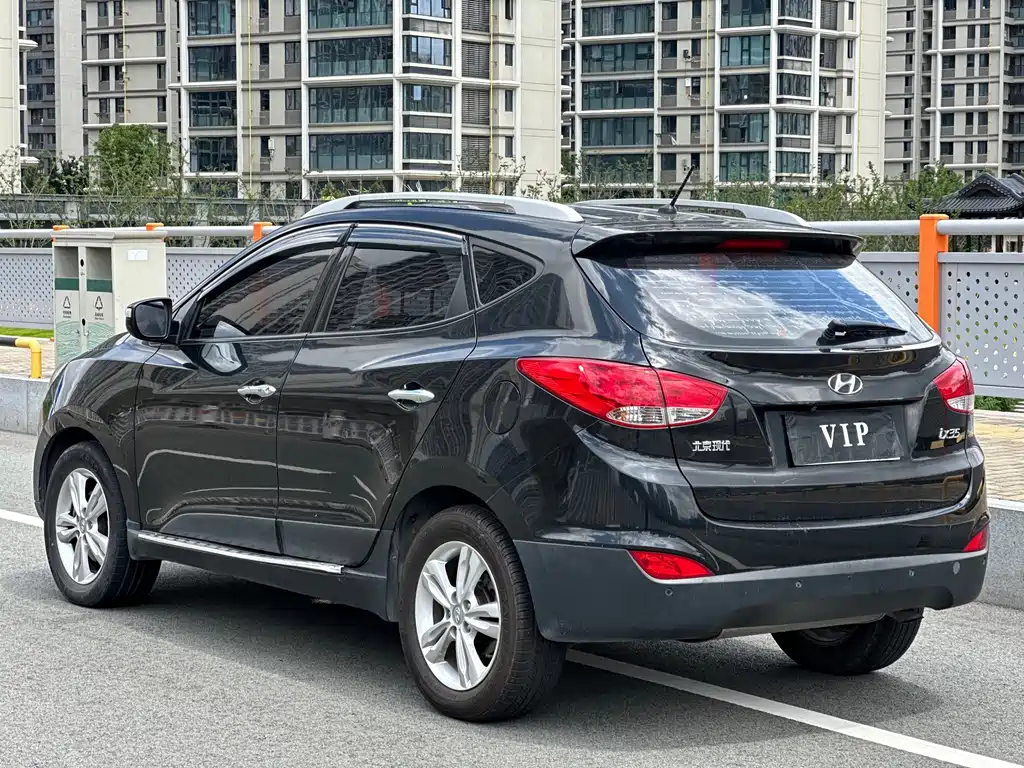 Hyundai ix35 2013 — фото 11