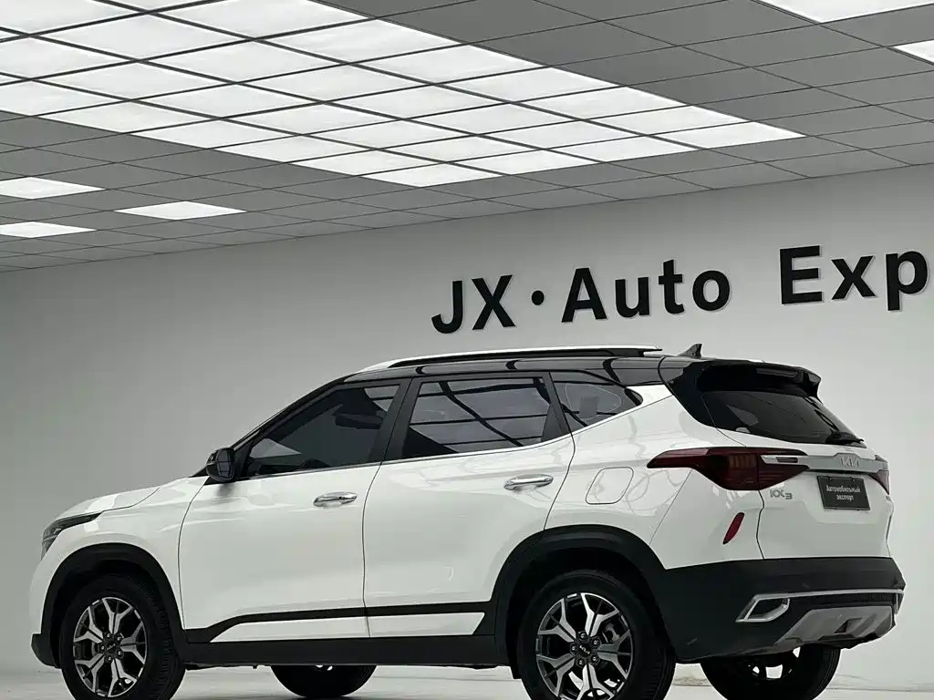 Kia KX3 Proud Running 2022 — фото 22