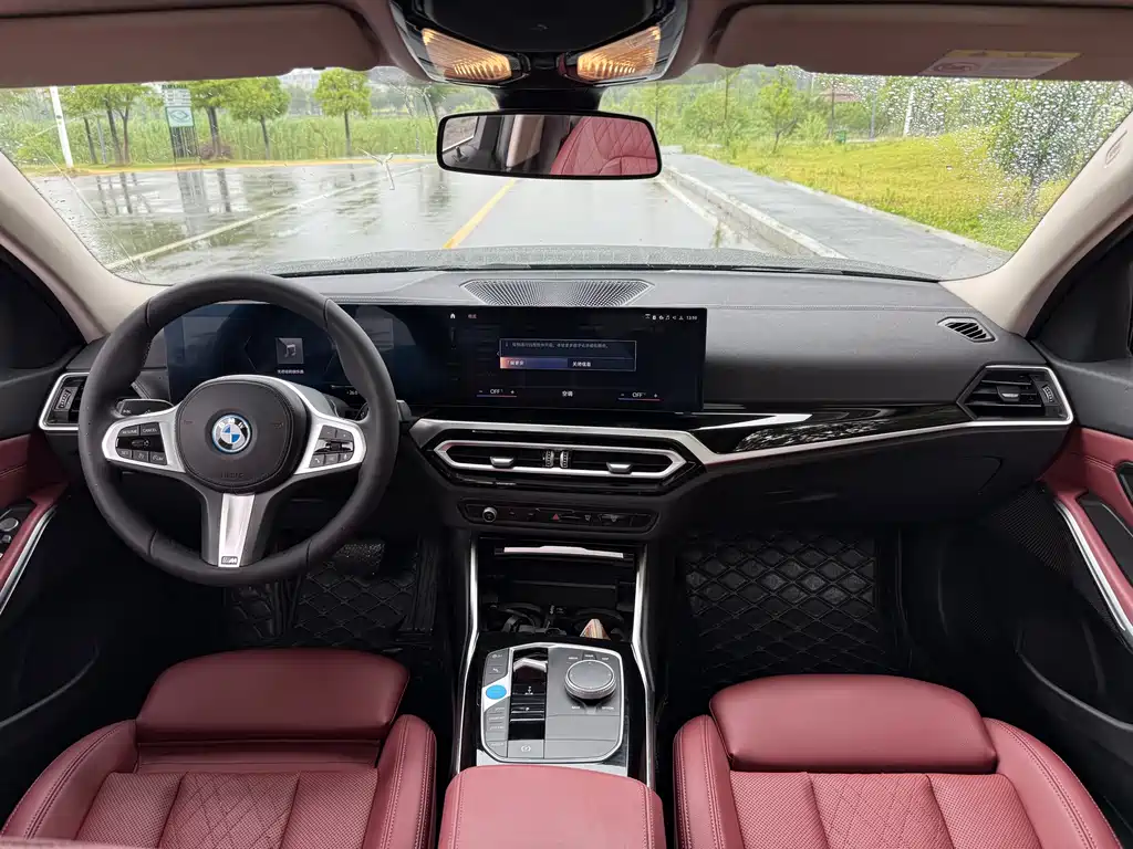 BMW i3 2023 — фото 9
