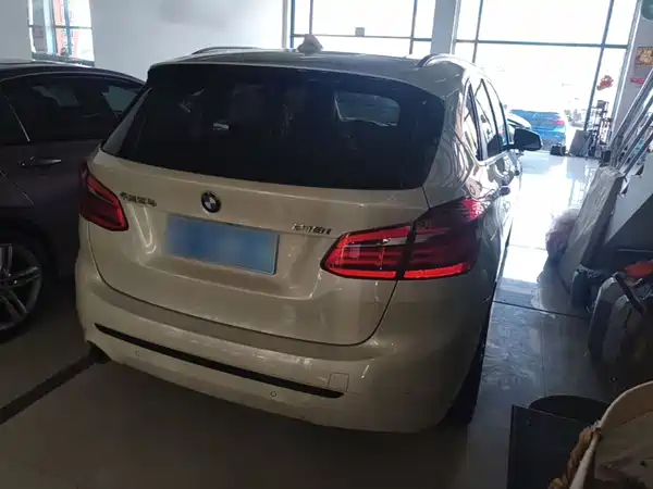 BMW 2 Series Station Wagon 2019