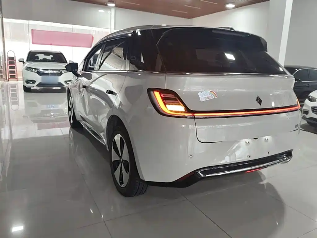 Baojun Clouds 2024
