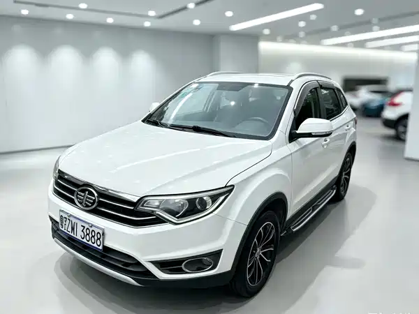 FAW Senya R7 2017