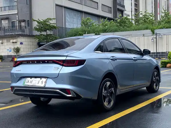 Geely Emgrand L Hip 2023