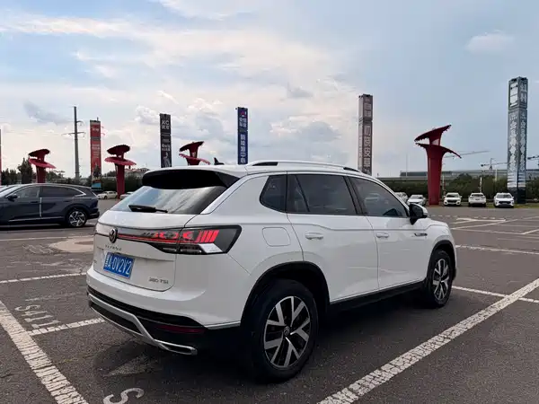 Volkswagen Tayron 2023