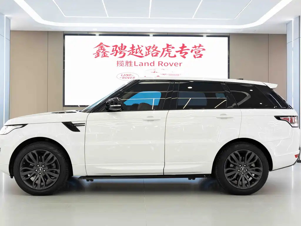 Land Rover Sport 2018 — фото 2