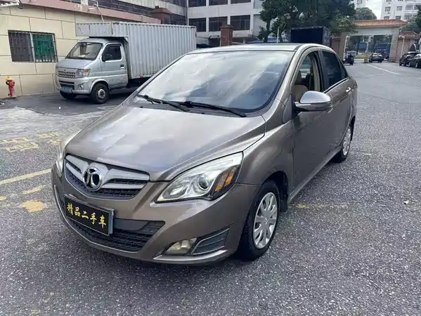 BAIC Motor E Series 2014