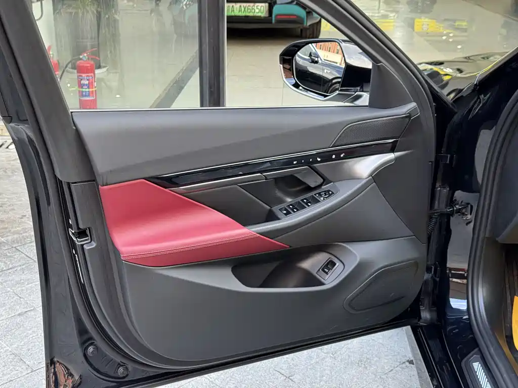 BMW i5 2025 — фото 15