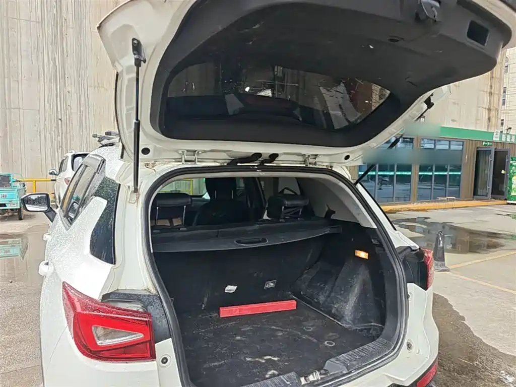 GAC Motor Trumpchi GS3 2019 — фото 19