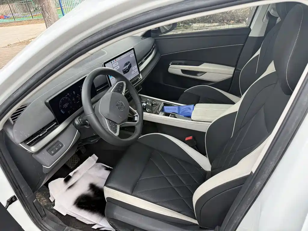 Volkswagen Sagitar 2026