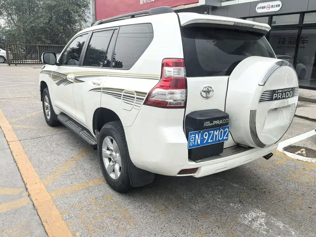 Toyota Prado 2017 — фото 12