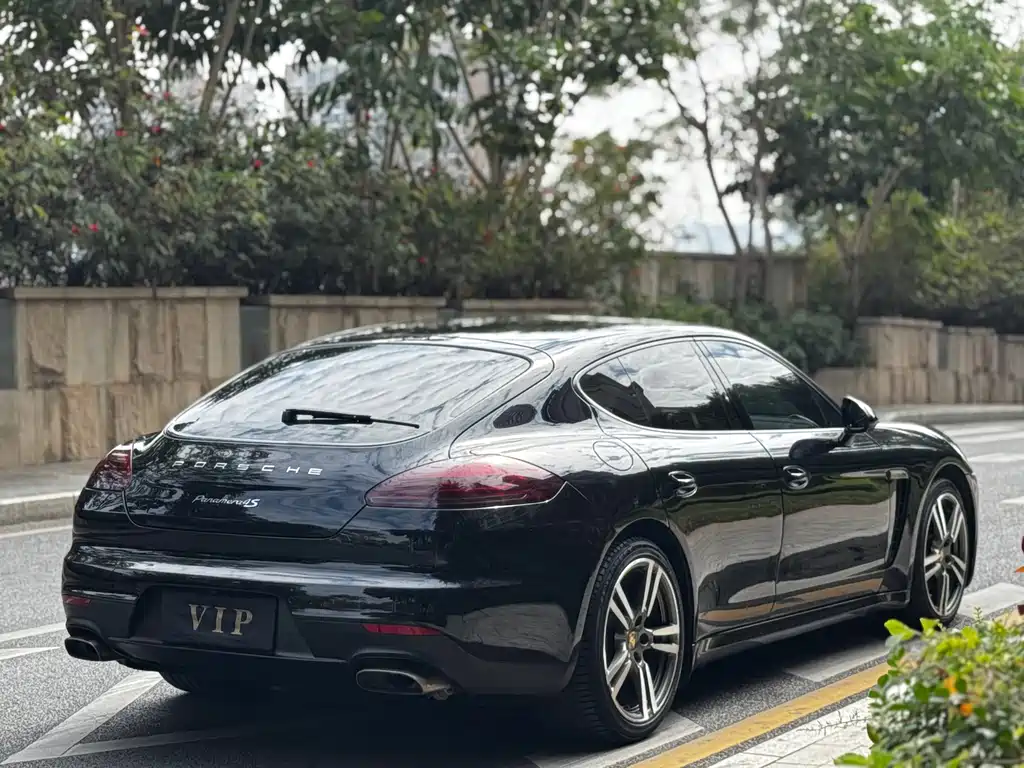 Porsche Panamera 2016 — фото 7