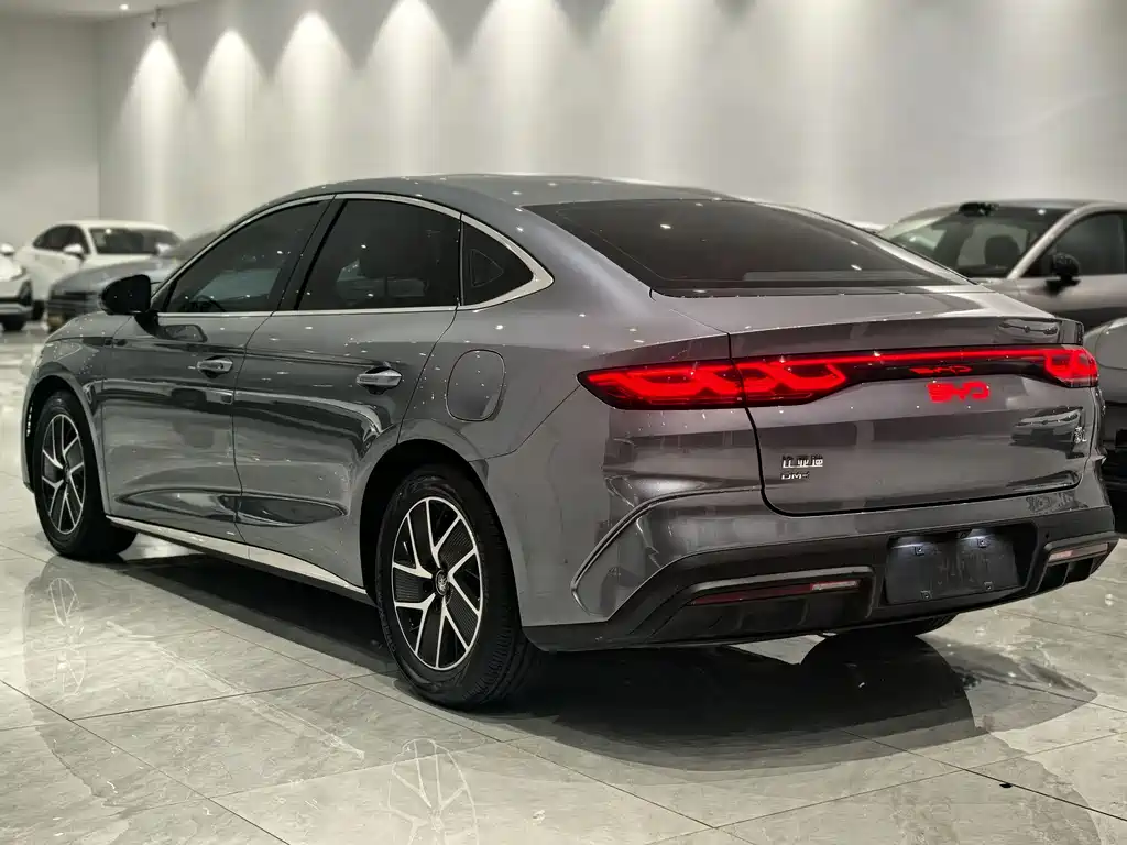 BYD Qin L 2025 — фото 6