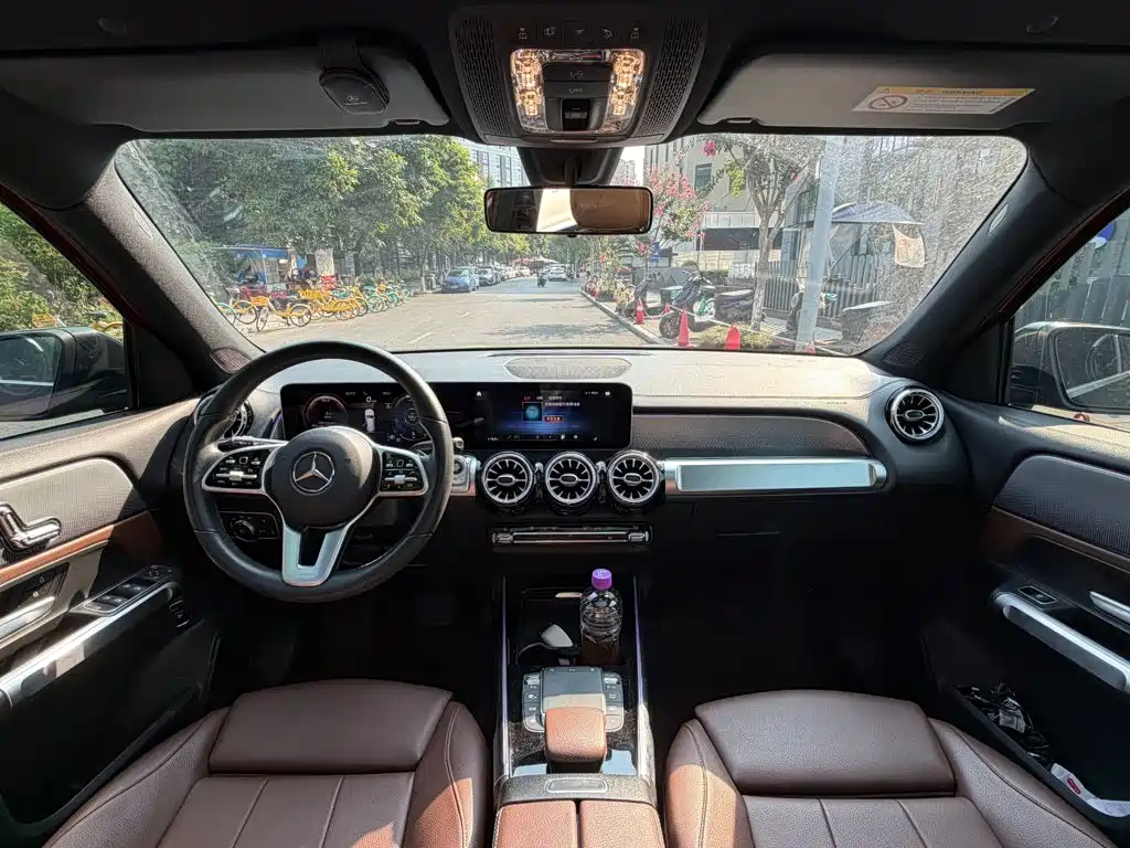 Mercedes-Benz GLB 2020 — фото 13