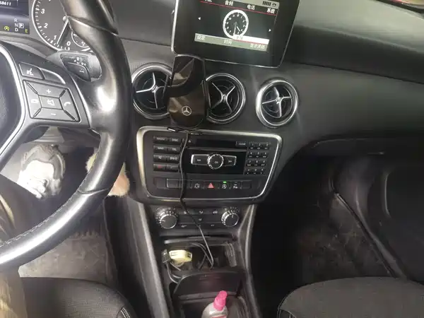 Mercedes-Benz A-Class 2015