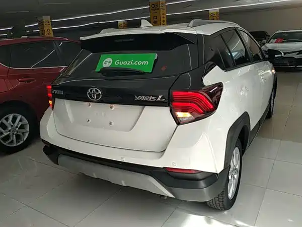 Toyota Yaris L 2020