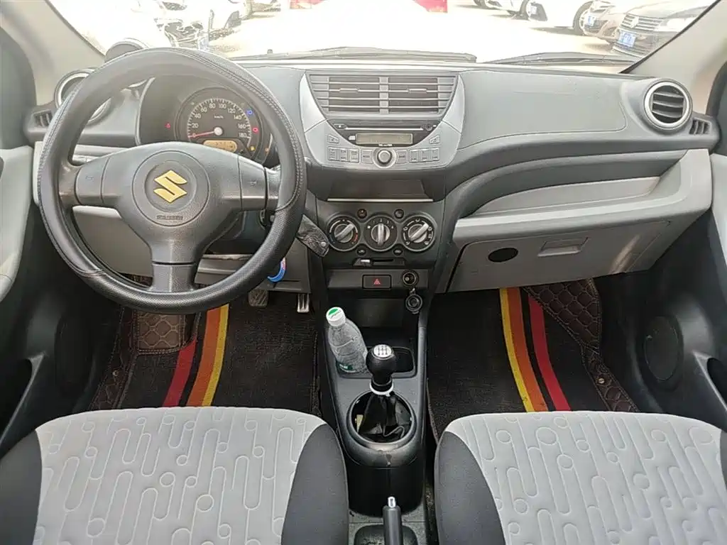 Suzuki Alto 2016 — фото 10