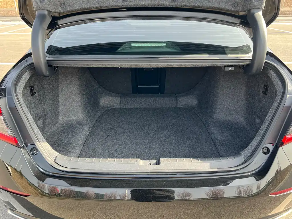 Honda Accord 2023 — фото 14