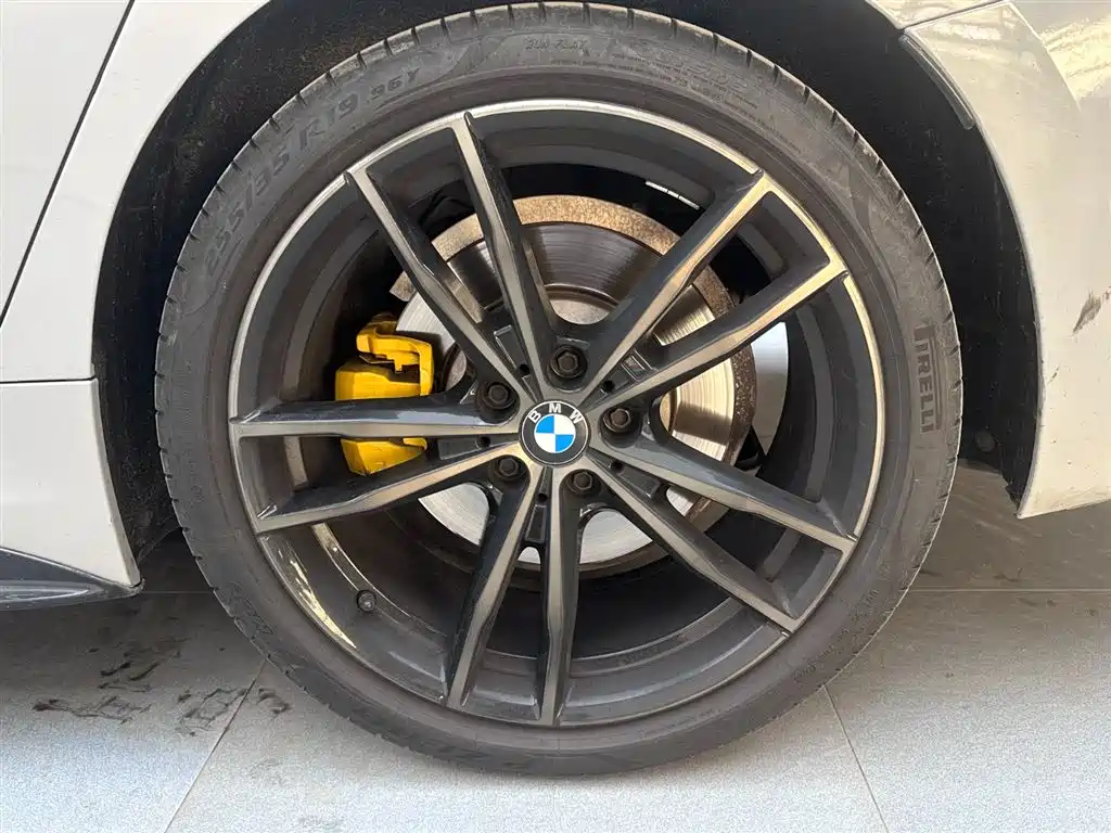 BMW 3 Series 2020 — фото 18