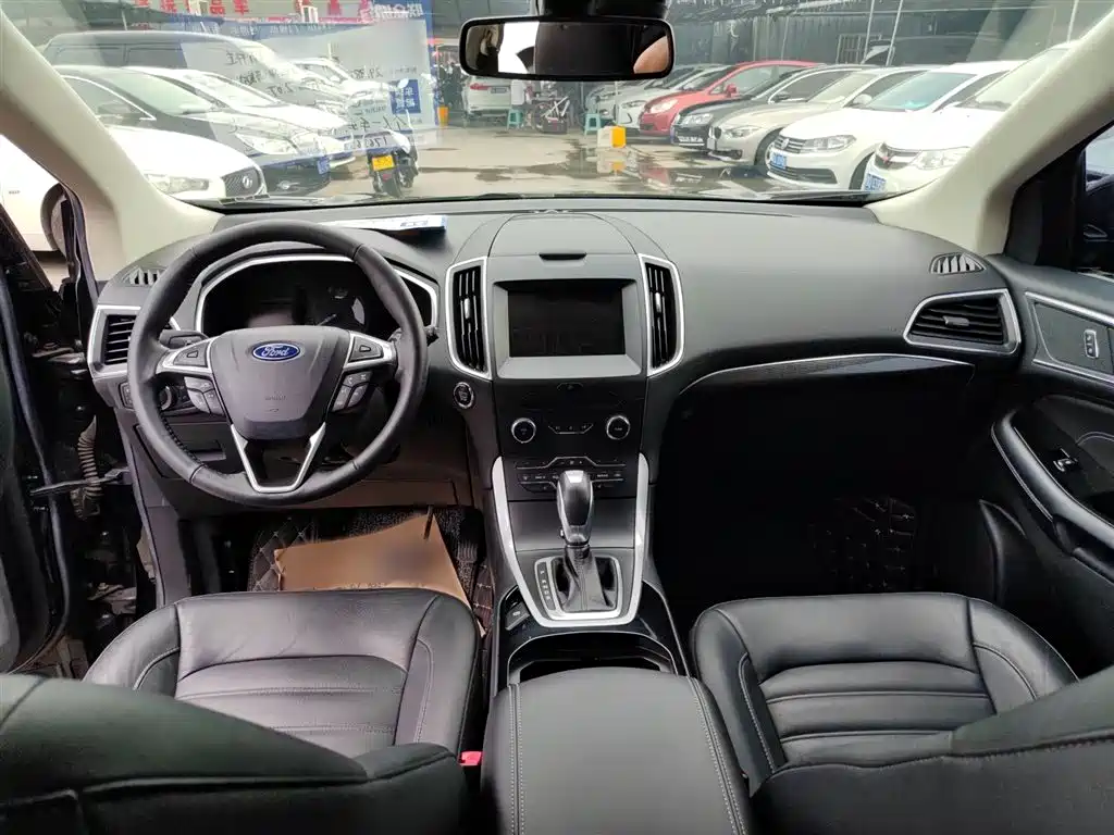 Ford Edge 2015 — фото 13