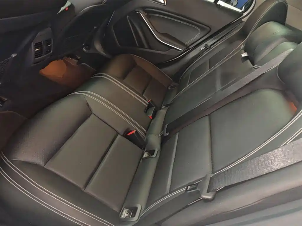 Mercedes-Benz GLA 2019 — фото 17