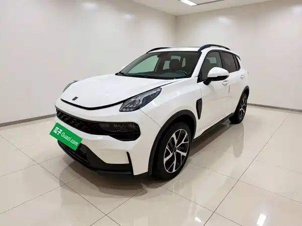 Lynk & Co 01 EM-P 2022