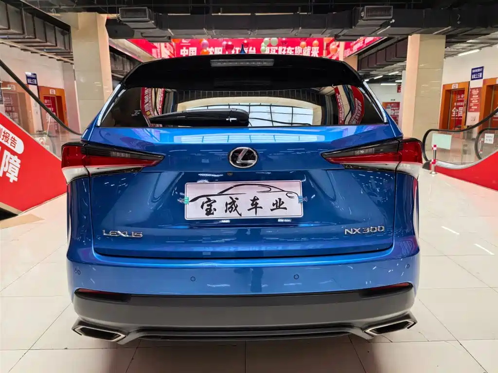 Lexus NX 2017 — фото 4