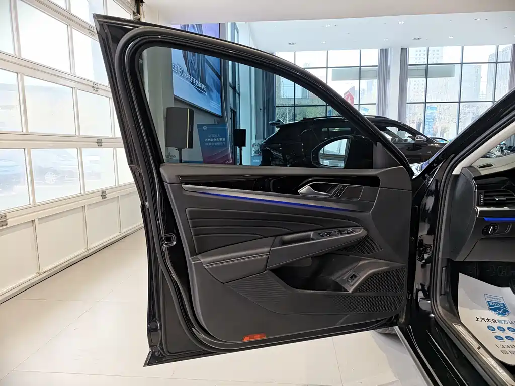 Volkswagen Passat 2025