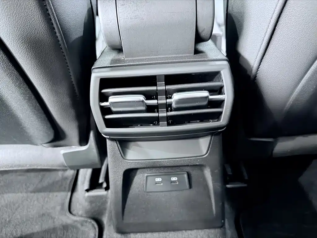 Audi A3 2022 — фото 11