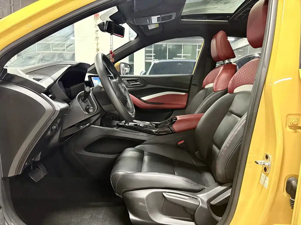 MG MG5 2021