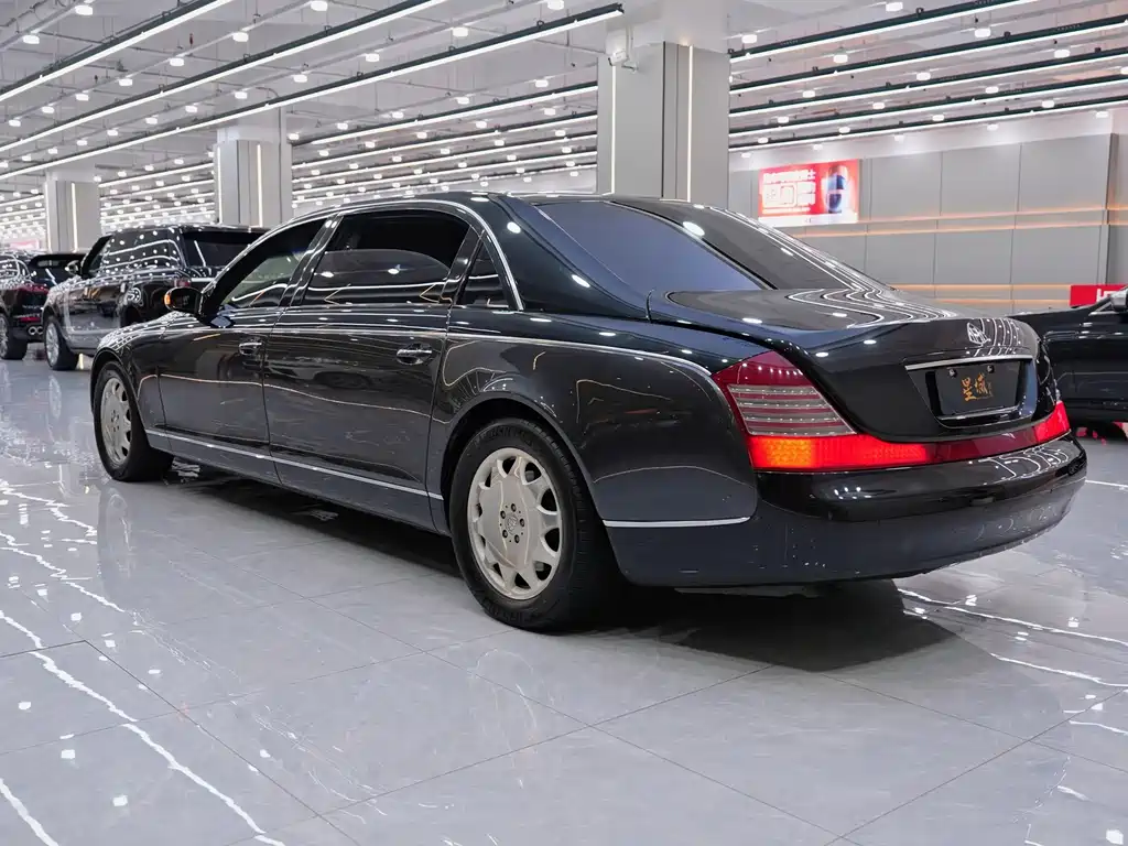 Maybach Maybach 2011 — фото 7
