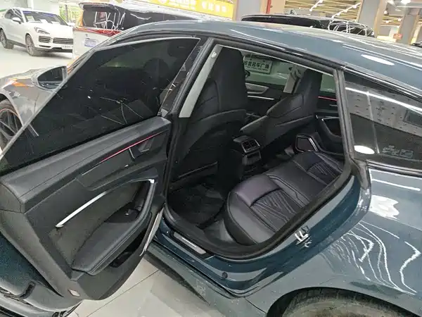 Audi A7 2021