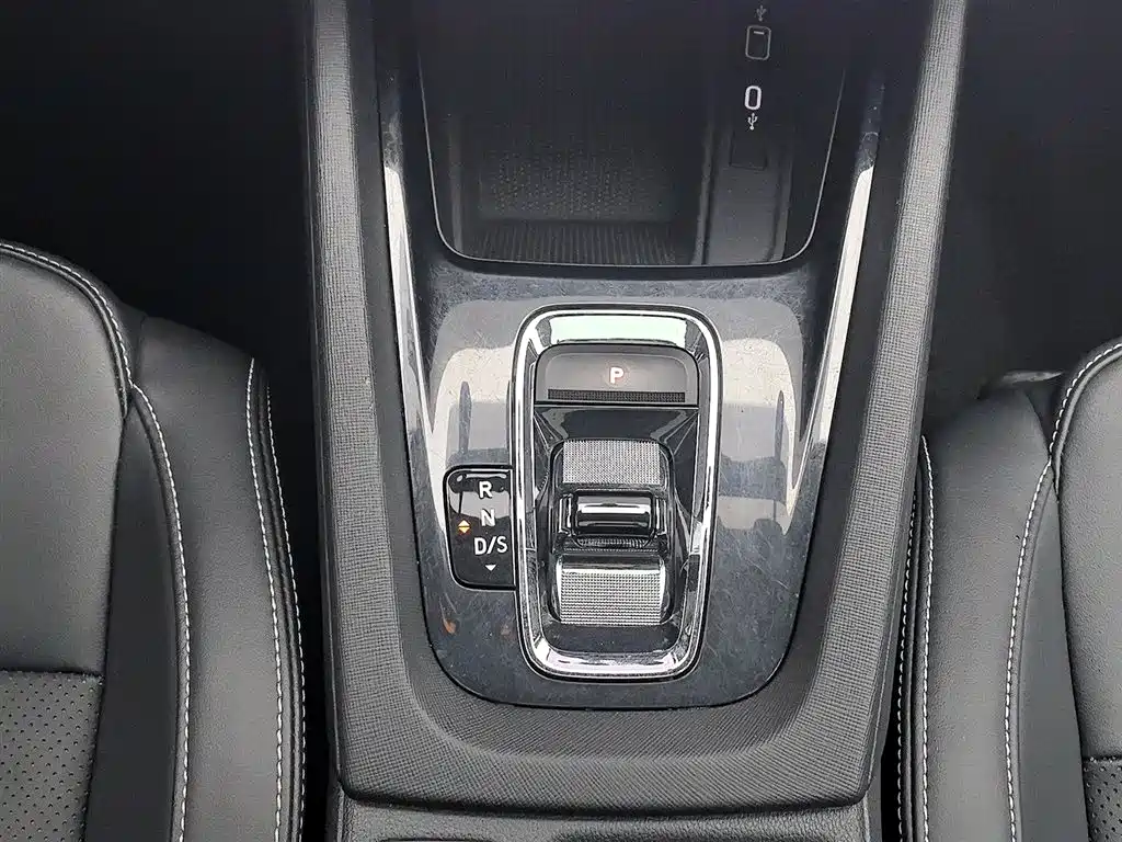 Skoda Octavia 2021 — фото 13