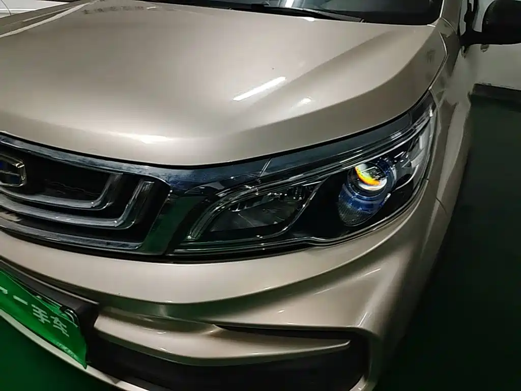 Geely Vision X3 2020 — фото 24