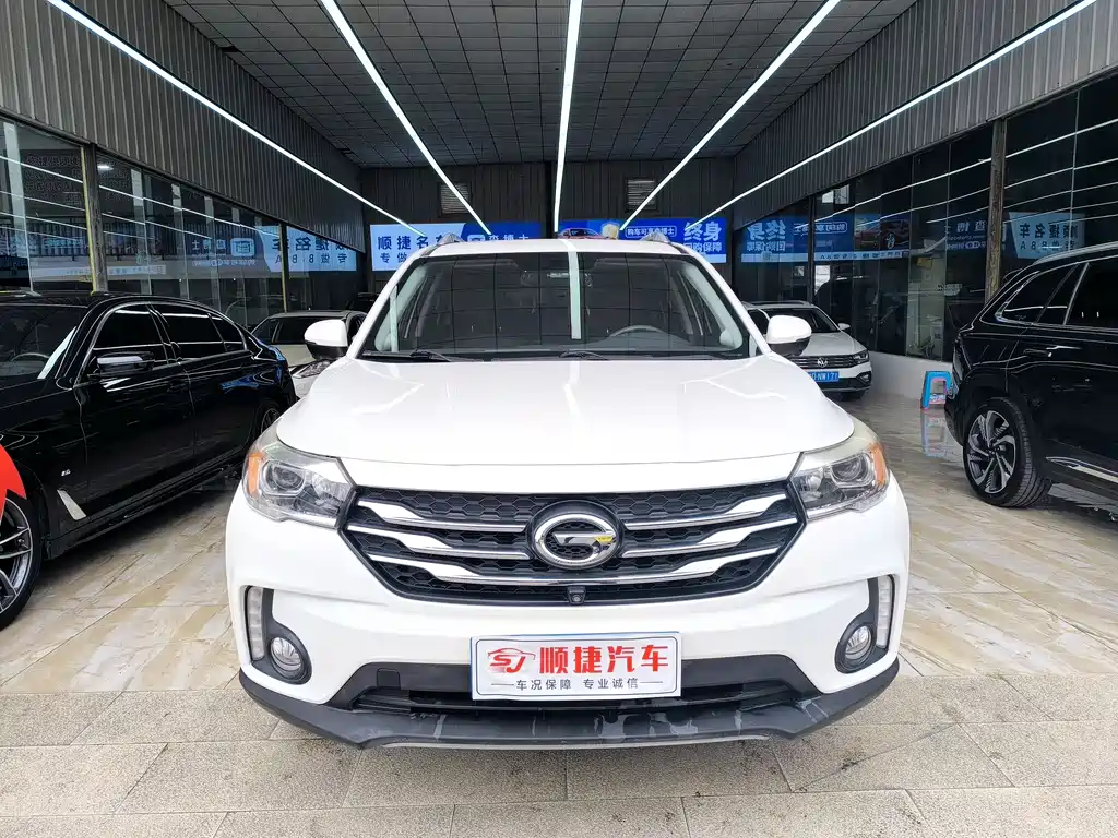 GAC Motor Trumpchi GS4 2017 — фото 2