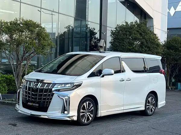 Toyota Alphard 2018