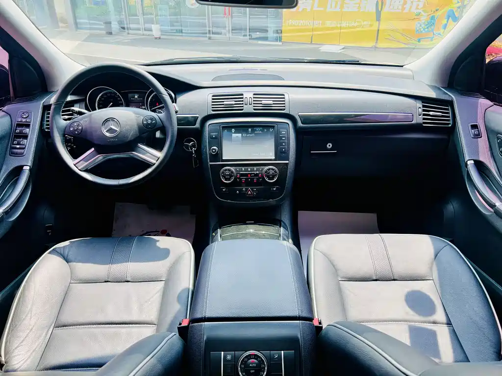 Mercedes-Benz R-Class 2018 — фото 9