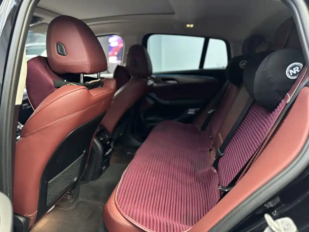 BMW X4 2022 — фото 13