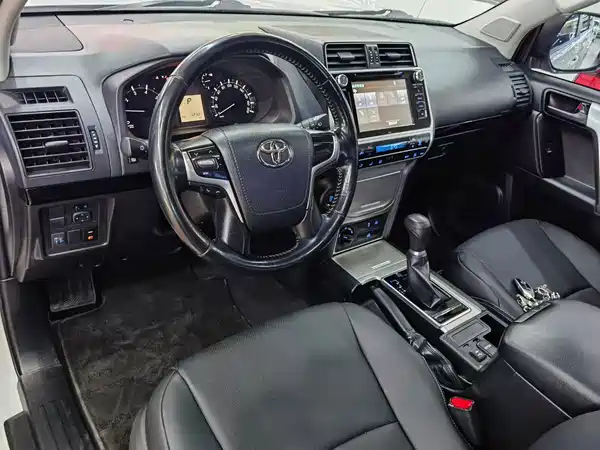 Toyota Prado 2019