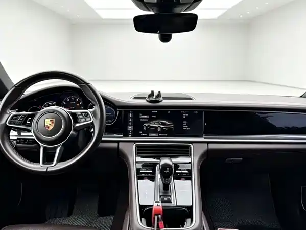 Porsche Panamera 2017