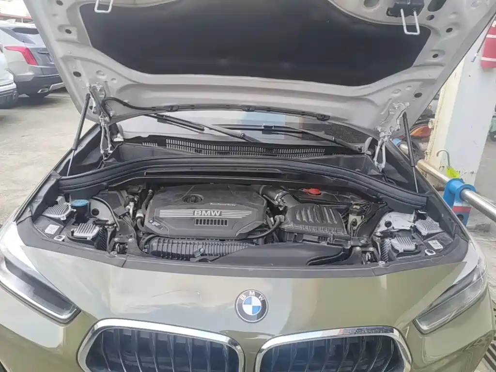 BMW X2 2021 — фото 20