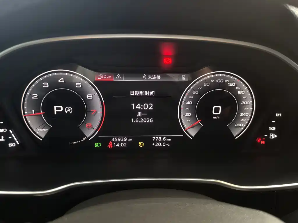Audi Q3 2022 — фото 16