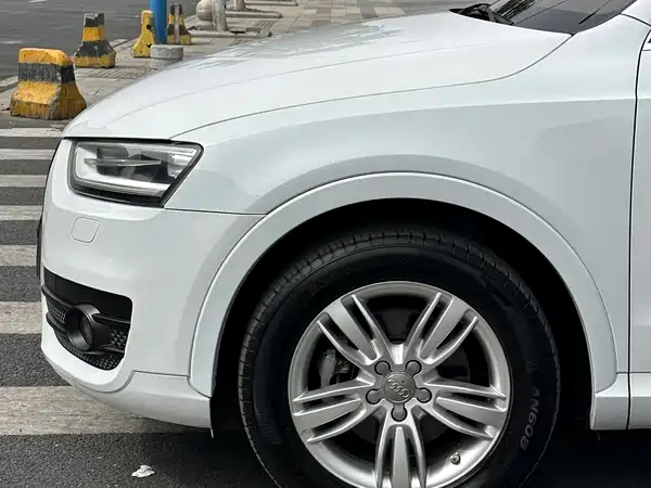 Audi Q3 2013