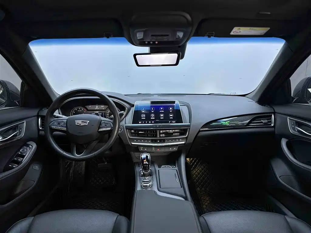 Cadillac CT5 2023 — фото 10