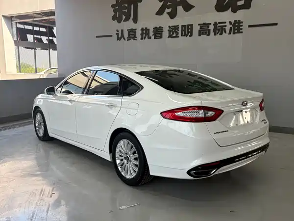 Ford Mondeo 2013