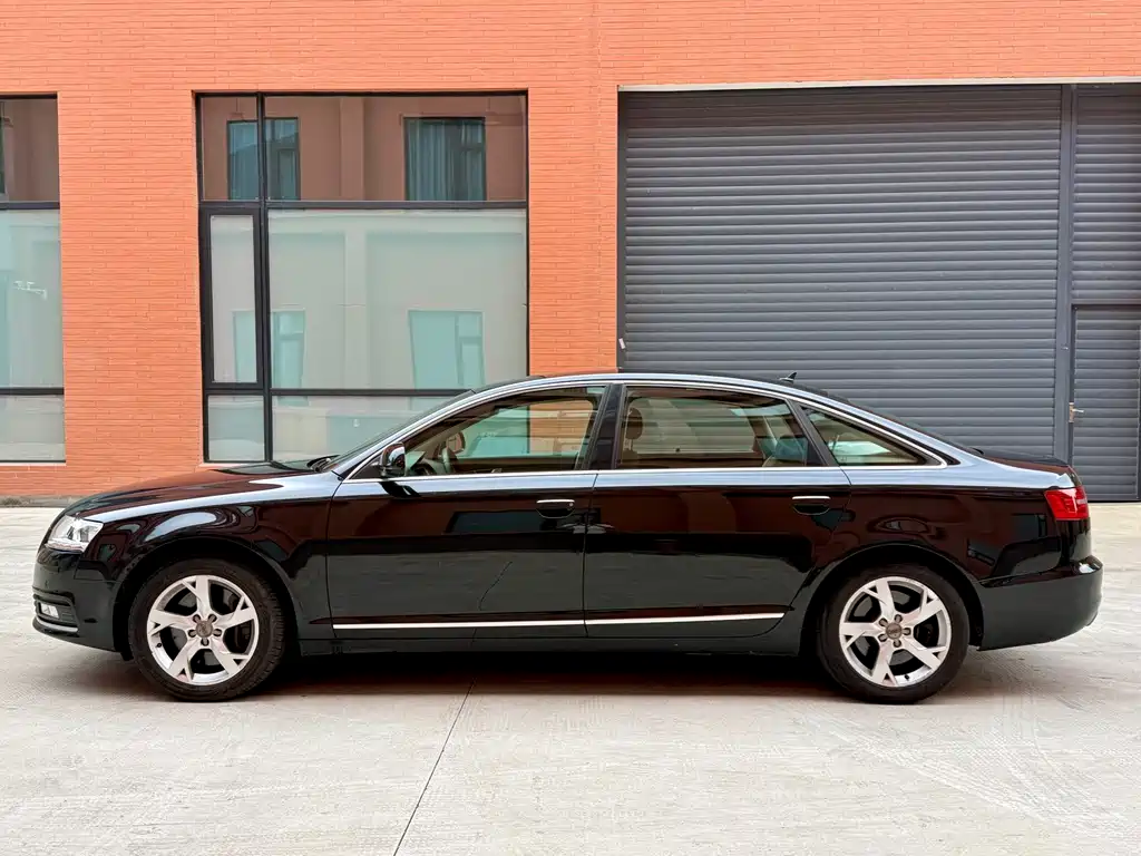Audi A6L 2011